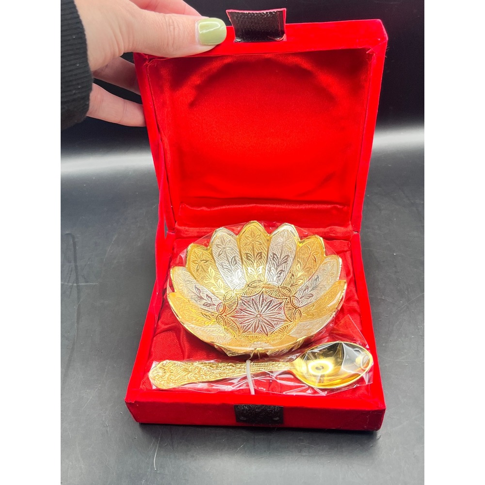 VTG Gold & Silver Plated Lotus Gift Bowl And Spoon Velvet Box 4" in Diam.‎